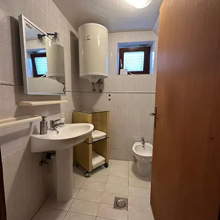 Apartments Cunski Apartman *