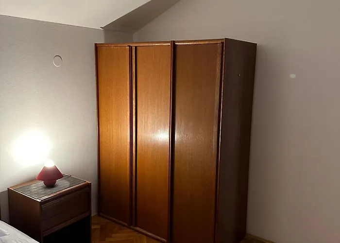 Apartments Cunski شقة Čunski