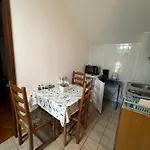 Apartments Cunski *