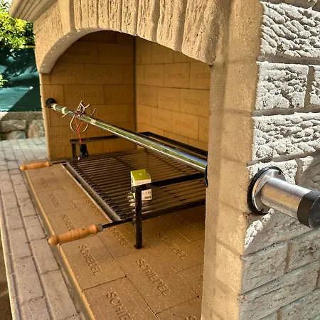 Apartments Cunski Čunski