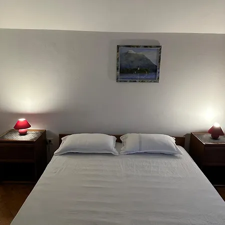 Apartments Cunski Čunski