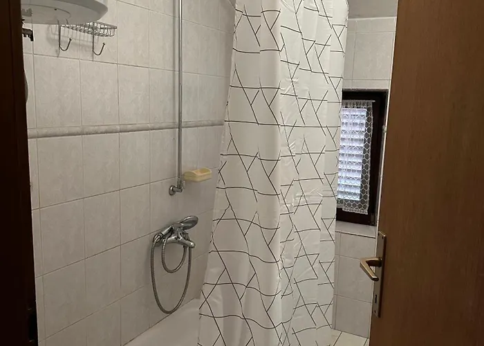 Апартаменты Apartments Cunski Cunski