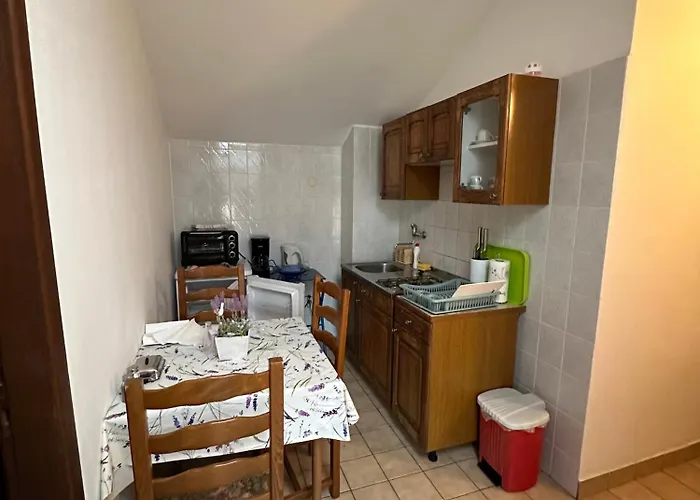 Апартаменты Apartments Cunski